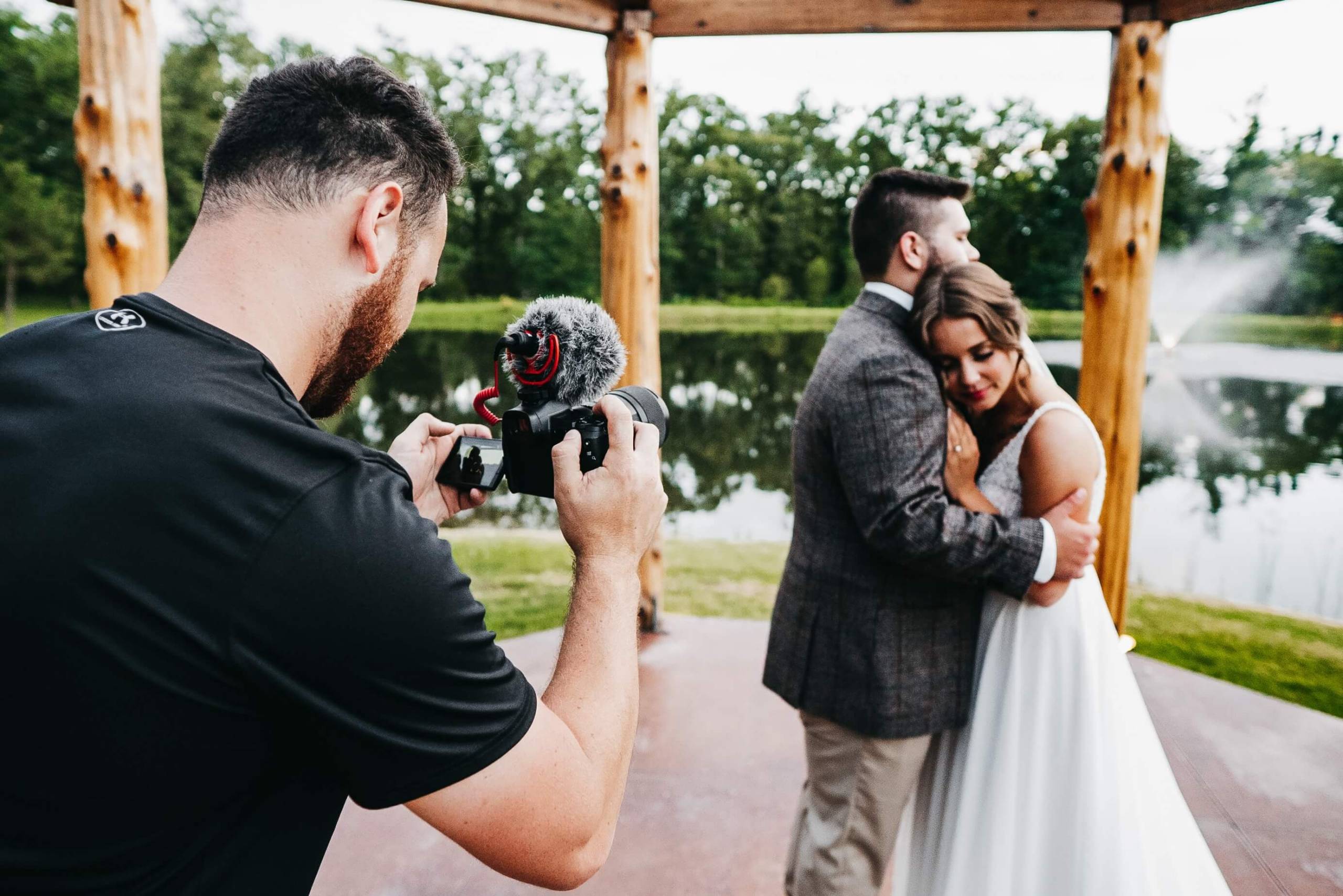 wedding photographer marketing marketing to grow your business